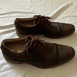 Mens size 11 Joseph Abboud  Brown leather dress shoes